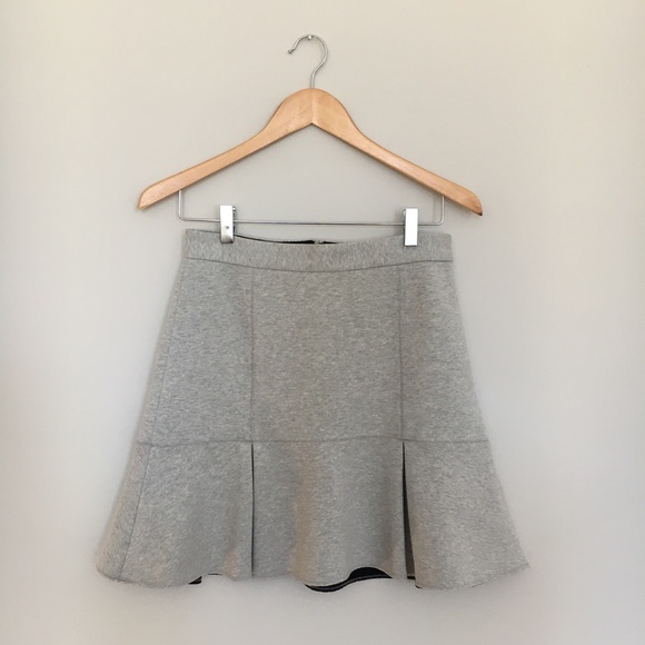 Madewell Gray Jersey Mini Skirt Size 4 Like New! - Picture 2 of 4